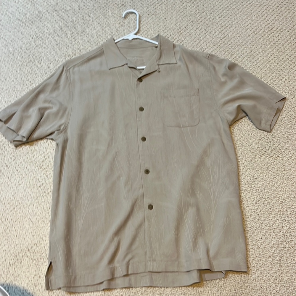 Island style perfect casual dressy shirt